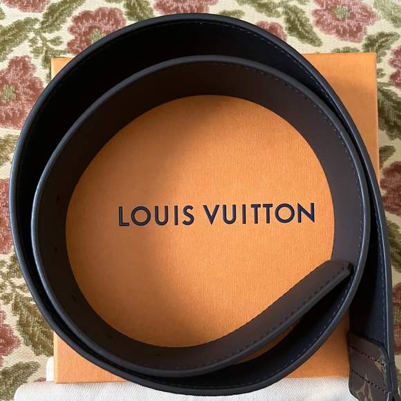 ❌SOLD❌Gorgeous Louis Vuitton Monogram Belt that’s in excellent condition! - Picture 13 of 16